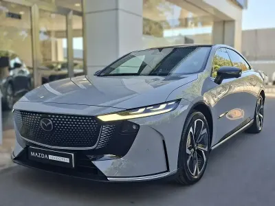 Usado Mazda 6e Takumi-Line 180 kW (245 CV) 2025 Gris