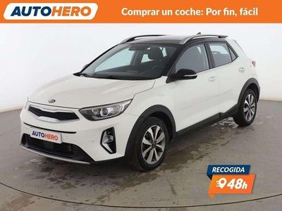 Blanco Usado 2021 Kia Stonic SUV | 12.363 € (Precio justo)