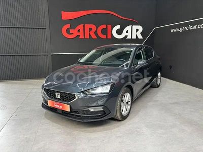 Gris / plata Usado 2021 Seat Leon Style | 18.990 € (Un poco caro)