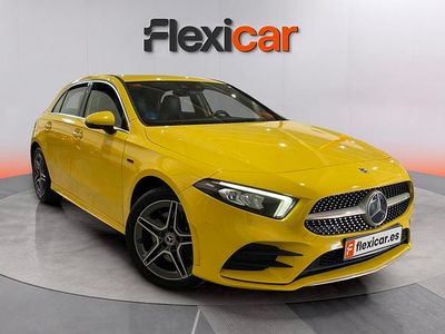Usado Mercedes A250 218 CV (160 kW) 2021 Amarillo Berlina