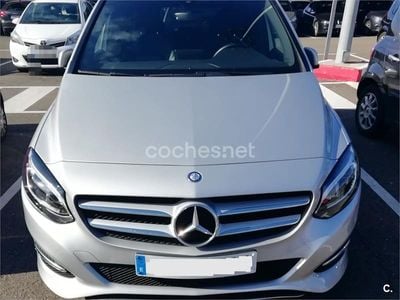 Mercedes B180