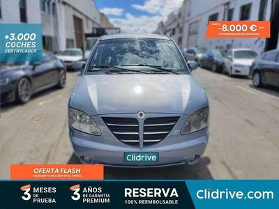 Usado Ssangyong (KGM) Rodius 165 CV (121 kW) 2005 Azul Monovolumen