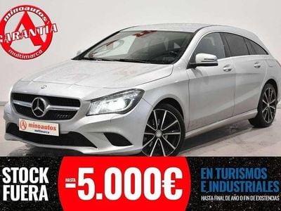Plateado Usado 2016 Mercedes CLA200 Shooting Brake Urban Familiar | 16.900 € (Precio justo)