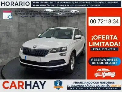 Usado Skoda Karoq Ambition 150 CV (110 kW) 2021 Blanco SUV