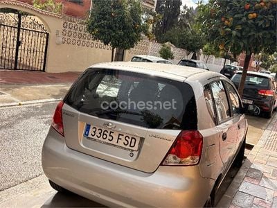 Gris / plata Usado 2007 Chevrolet Kalos SE Berlina | 350 €