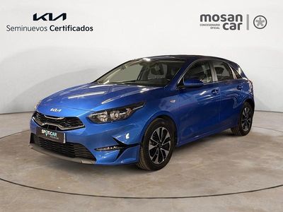 Azul Usado 2024 Kia Ceed Utilitario | 19.500 € (Precio justo)