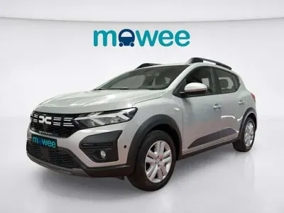 Usado Dacia Sandero Expression 91 CV (66 kW) 2024 Gris Utilitario