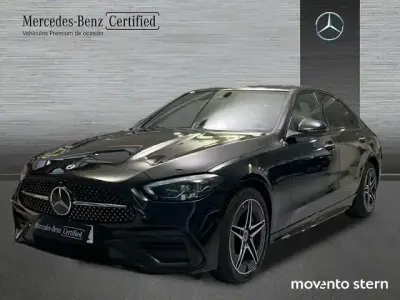 Usado Mercedes C300e AMG line 313 CV (230 kW) 2024 Negro obsidiana  pintura metalizada Berlina