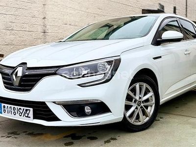 Blanco Usado 2017 Renault Mégane IV Business Berlina | 7500 € (Buen precio)