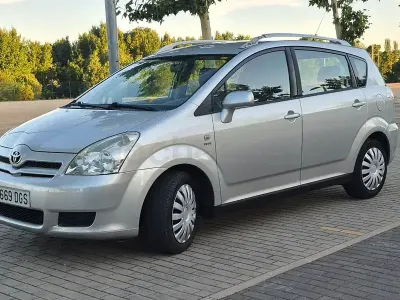 Usado Toyota Corolla Verso