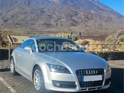 Usado Audi TT 160 CV (117 kW) 2009 Gris / plata Coupe