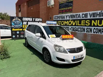 Usado Opel Zafira Essentia 110 CV (80 kW) 2010 Blanco Monovolumen