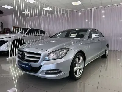 Usado Mercedes CLS350 265 CV (194 kW) 2013 Gris Coupe
