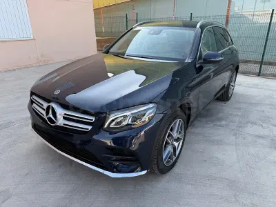 Usado Mercedes GLC250 211 CV (155 kW) 2019 Azul SUV