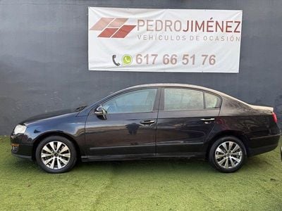Negro Usado 2008 VW Passat Advance Berlina | 2890 € (Precio justo)