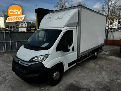 Usado Citroën Jumper 165 CV (121 kW) 2021 Blanco Monovolumen