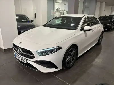 Usado Mercedes A180 136 CV (100 kW) 2023 Blanco Utilitario