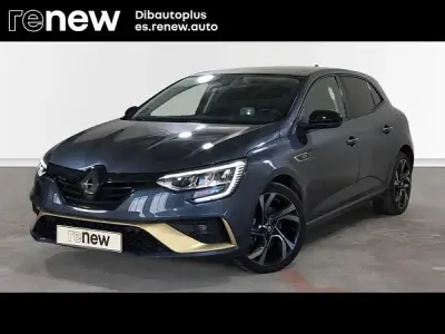 Usado Renault Mégane Engineered 160 CV (117 kW) 2023 Gris Berlina