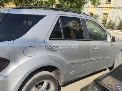 Mercedes ML320