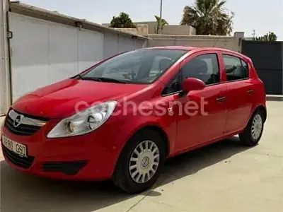 Usado Opel Corsa Cosmo 80 CV (58 kW) 2009 Rojo Utilitario