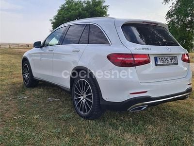 Mercedes GLC250