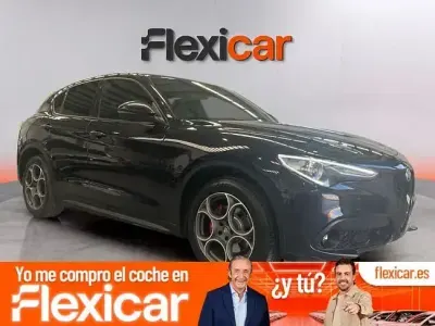 Usado Alfa Romeo Stelvio Sprint 190 CV (139 kW) 2022 Negro SUV