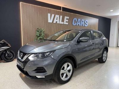 Usado Nissan Qashqai Acenta 116 CV (85 kW) 2020 Gris SUV