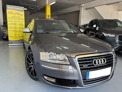 Usado Audi A8 S-Line 326 CV (239 kW) 2008 Gris / plata Berlina