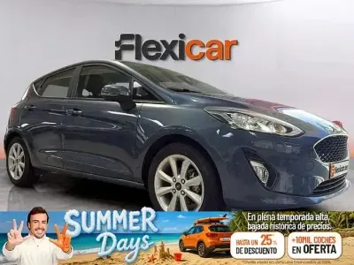 Usado Ford Fiesta Limited 75 CV (55 kW) 2021 Azul Utilitario
