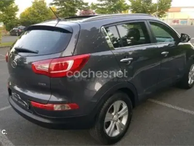 Usado Kia Sportage 115 CV (84 kW) 2010 Negro SUV