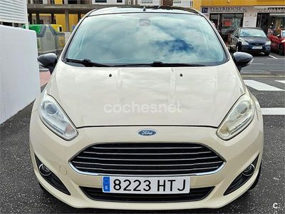 Beige Usado 2014 Ford Fiesta Titanium Berlina | 6500 € (Precio justo)