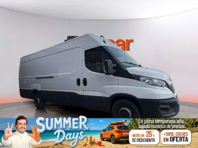 Usado Iveco Daily 156 CV (114 kW) 2023 Blanco Van