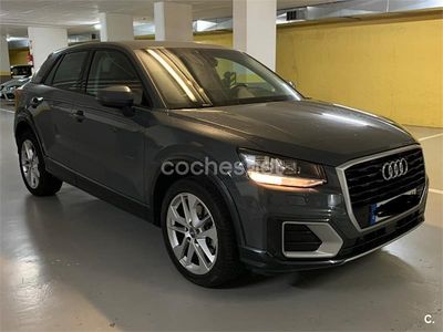 Usado Audi Q2 Advanced Plus 150 CV (110 kW) 2018 Gris / plata SUV