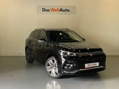 Nuevo VW Tiguan R-line 150 CV (110 kW) 2026 Negro SUV