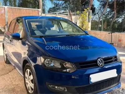 Usado VW Polo Advance 70 CV (51 kW) 2010 Azul Utilitario