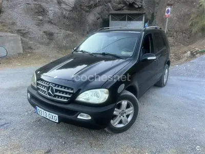 Usado Mercedes ML270 Edition 163 CV (119 kW) 2004 Negro SUV
