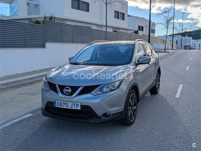 Usado Nissan Qashqai Tekna 130 CV (95 kW) 2016 Gris / plata SUV