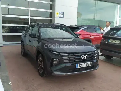 Usado Hyundai Tucson 136 CV (100 kW) 2024 Negro SUV
