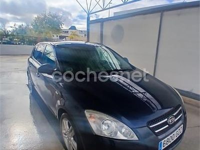 Azul Usado 2010 Kia Ceed Utilitario | 3999 € (Precio justo)