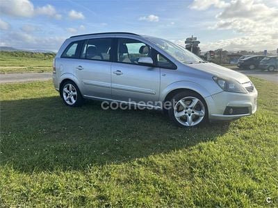 Usado Opel Zafira Sport 120 CV (88 kW) 2008 Gris / plata Monovolumen