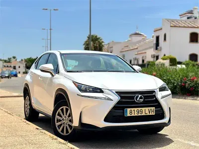Usado Lexus NX300h 197 CV (144 kW) 2016 Blanco SUV
