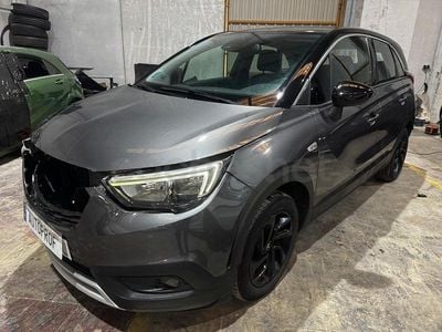 Usado Opel Crossland X Innovation 102 CV (75 kW) 2020 Gris / plata SUV