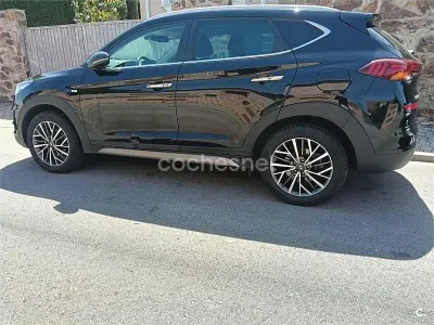 Usado Hyundai Tucson 136 CV (100 kW) 2020 Negro SUV