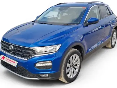 Usado VW T-Roc Advance 115 CV (84 kW) 2021 Azul SUV
