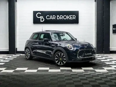 Usado Mini Cooper SE 135 kW (184 CV) 2021 Eléctrico Utilitario