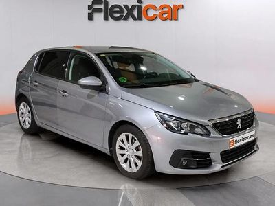 Usado Peugeot 308 Style 131 CV (96 kW) 2020 Gris Utilitario