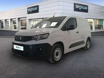 Usado Peugeot Partner 102 CV (75 kW) 2023 Blanco Monovolumen