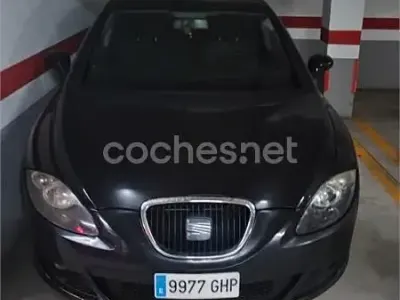 Usado Seat Leon Sport 140 CV (102 kW) 2008 Negro Utilitario