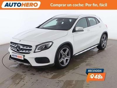 Usado Mercedes GLA180 AMG line 122 CV (89 kW) 2019 Blanco SUV