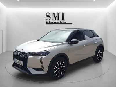 Usado DS Automobiles DS3 Crossback Performance 131 CV (96 kW) 2023 Gris SUV
